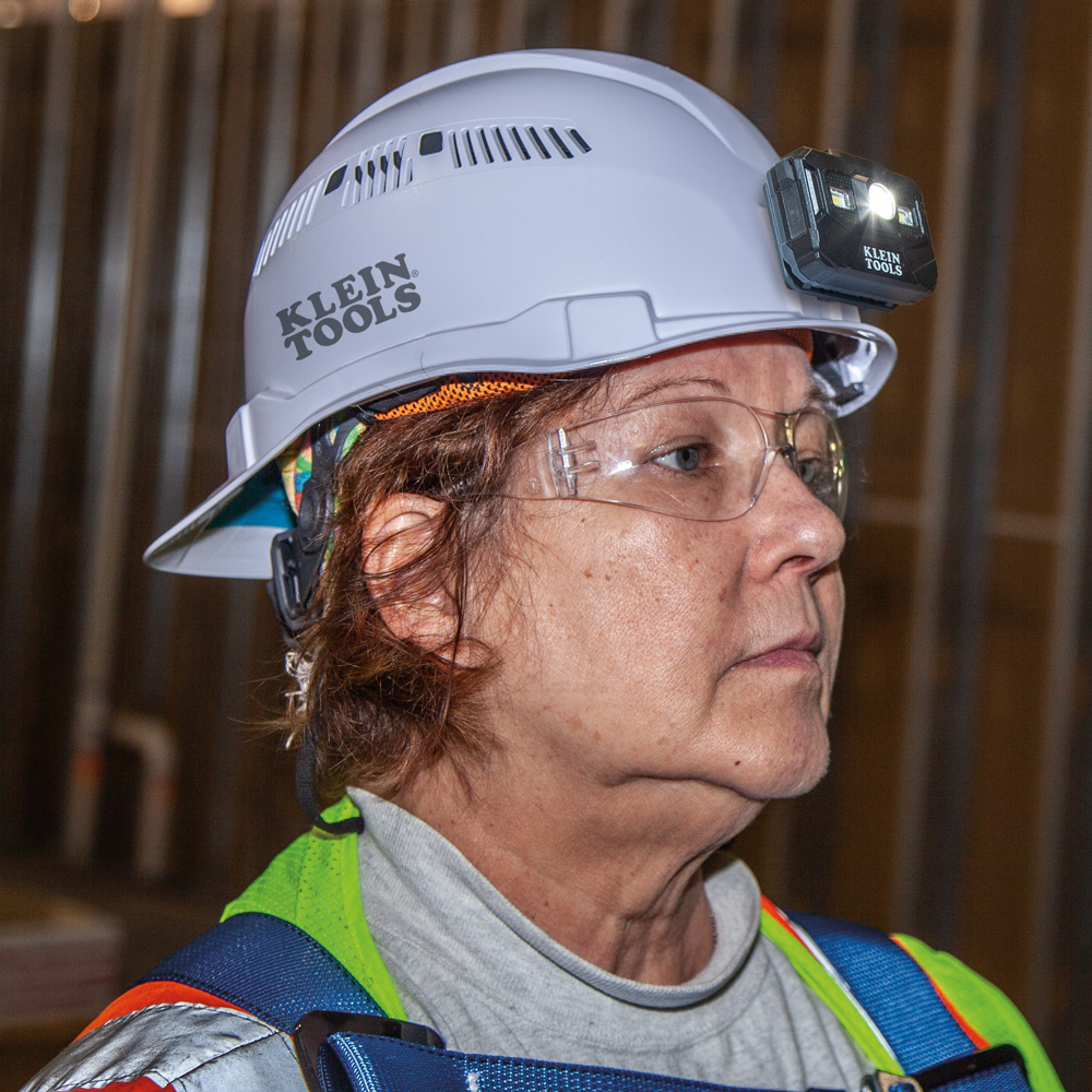 Klein Tools Hard Hat, Vented, Cap Style with Rechargeable Headlamp, White - Image 7